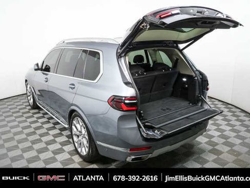 Used 2023 BMW X7 xDrive40i image 30