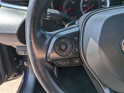 Used 2021 Toyota Corolla SE w/ SE Premium Package image 17