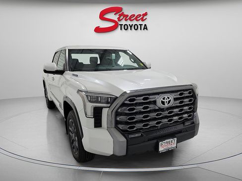 Certified 2025 Toyota Tundra Platinum image 5