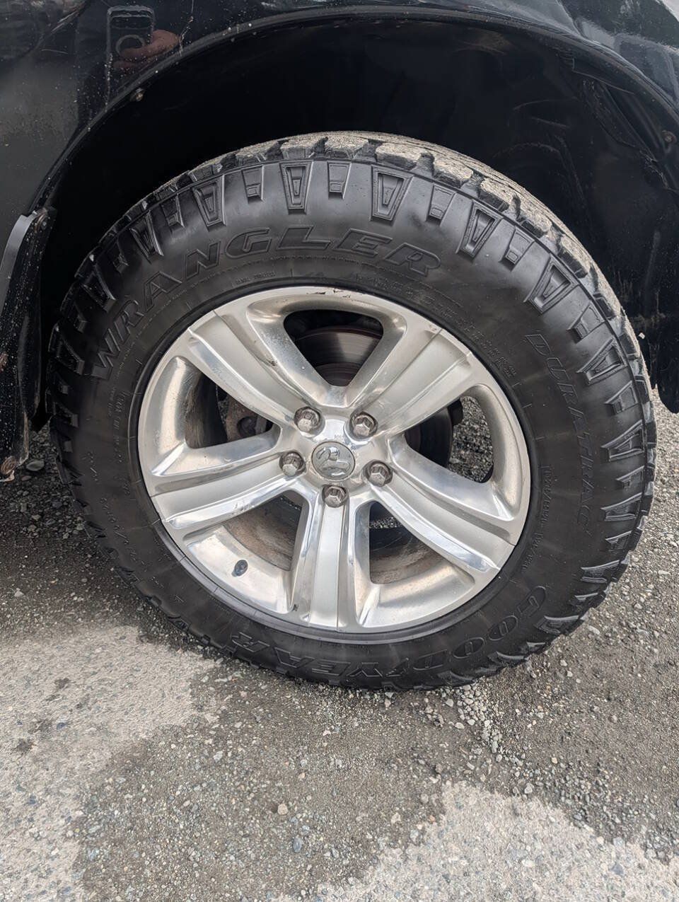 Used 2019 RAM 1500 Express w/ Wheel & Sound Group AWD/4WD image 7