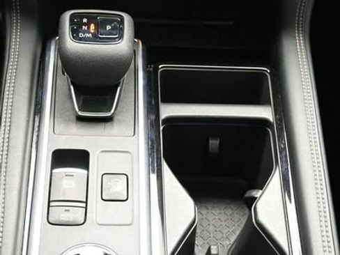 Used 2023 Nissan Pathfinder Platinum image 14