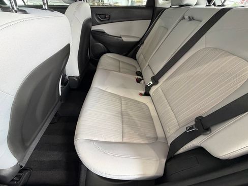 Used 2023 Hyundai Kona SEL FWD image 33