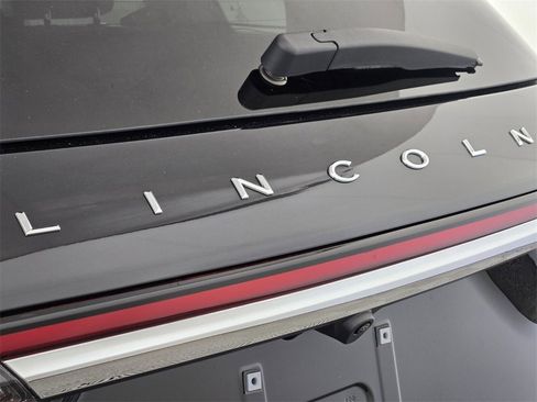 Used 2024 Lincoln Corsair FWD image 14