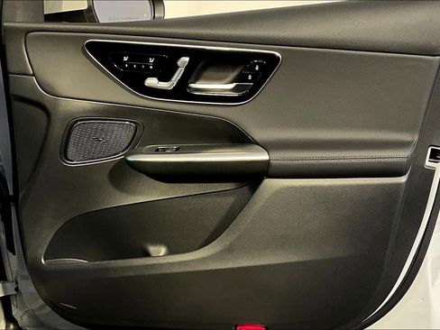 Certified 2026 Mercedes-Benz GLC 300 4MATIC image 23