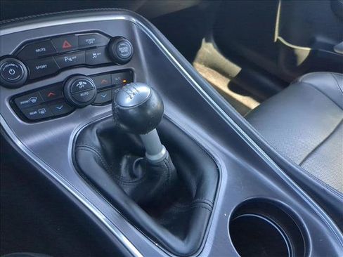 Used 2018 Dodge Challenger R/T Plus RWD image 10