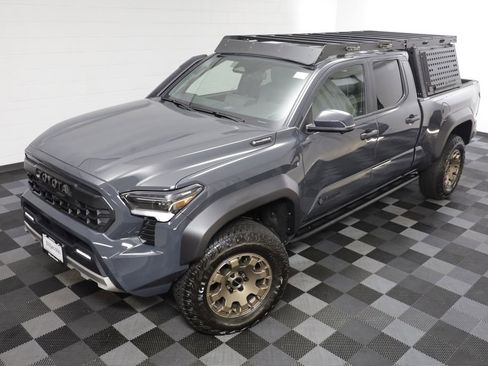 Used 2026 Toyota Tacoma 4x4 Double Cab Hybrid image 2