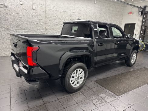 New 2025 Toyota Tacoma SR5 image 8