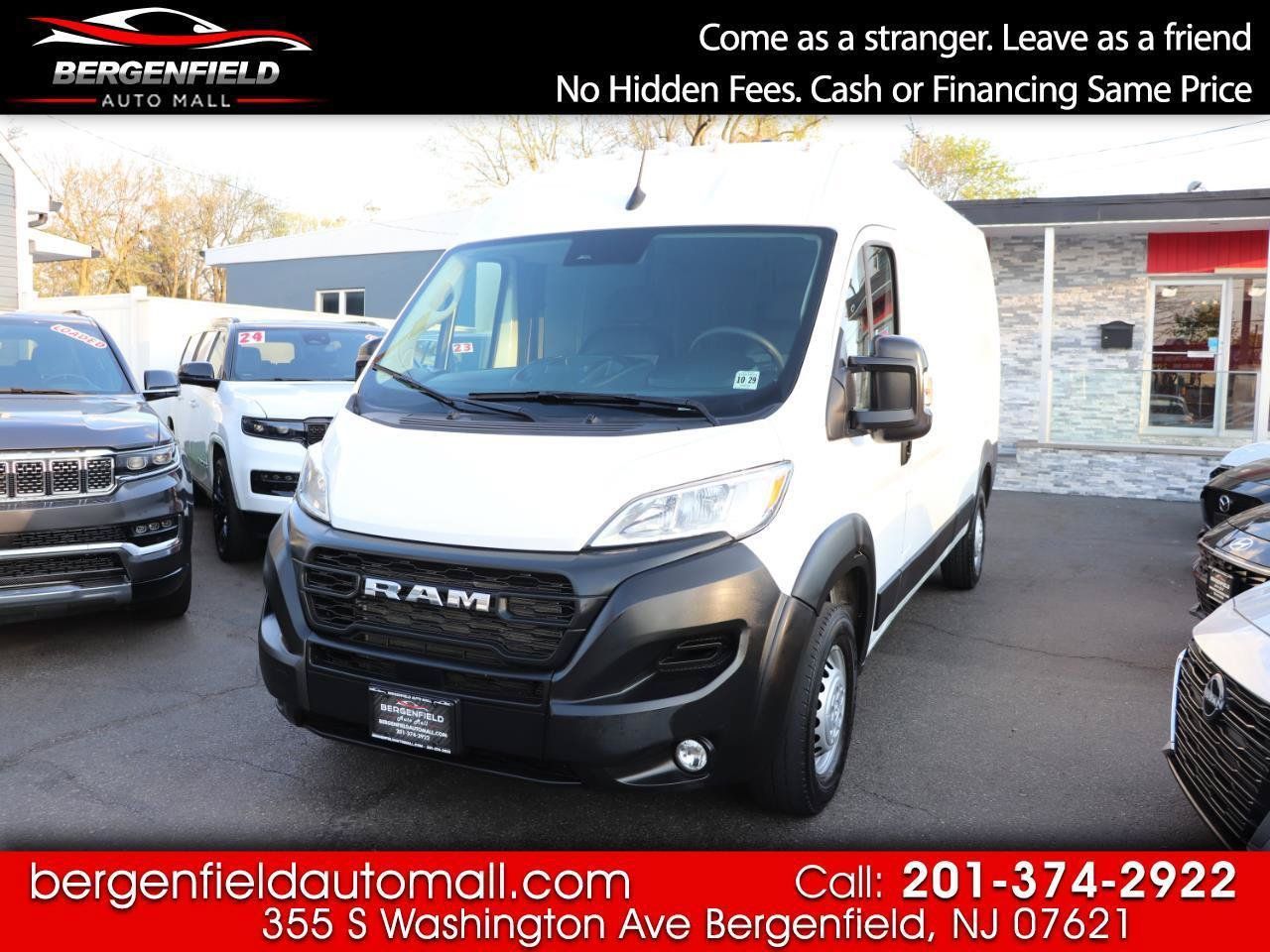 Used 2025 RAM ProMaster 2500 w/ Convenience Group FWD image 1