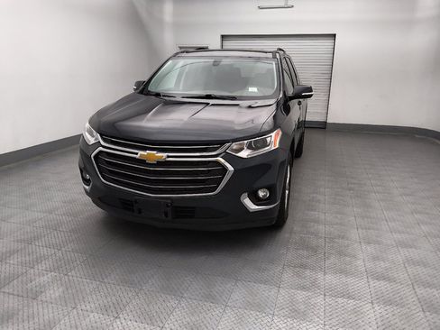 Used 2020 Chevrolet Traverse LT FWD image 15