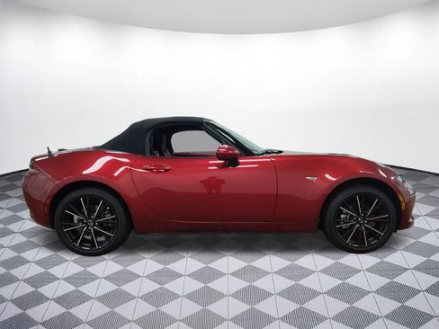 Used 2024 MAZDA MX-5 Miata Grand Touring image 7