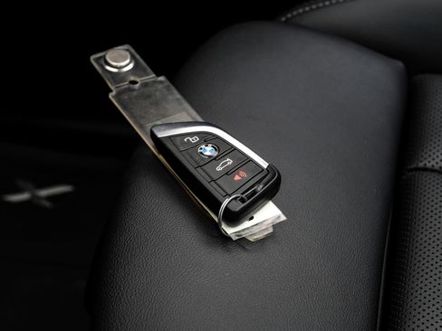 Used 2025 BMW X4 xDrive30i image 62