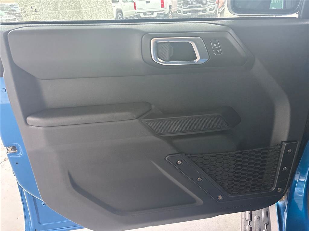Used 2025 Ford Bronco Big Bend AWD/4WD image 8