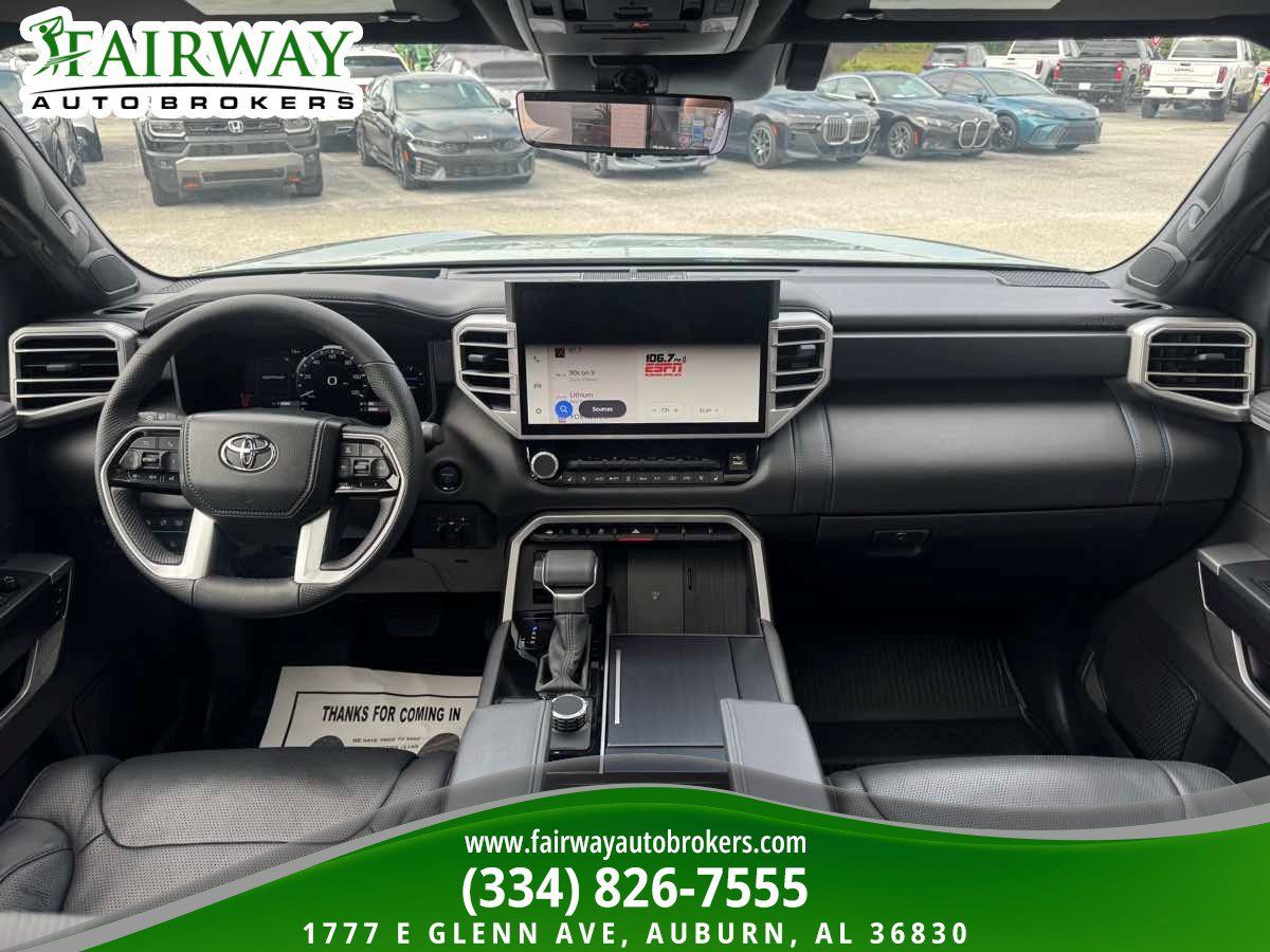Used 2025 Toyota Sequoia Platinum AWD/4WD image 15