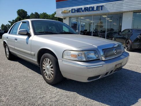 Used 2006 Mercury Grand Marquis LS RWD image 1