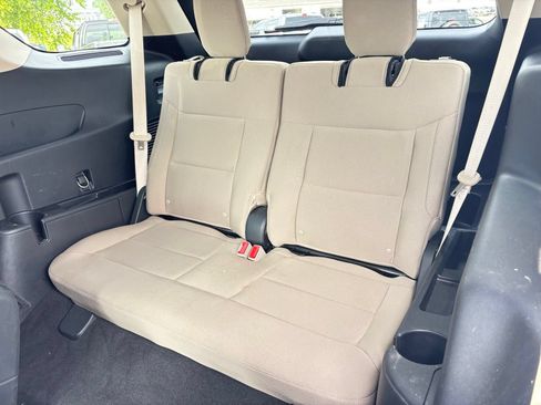 Used 2020 Ford Explorer XLT RWD image 17