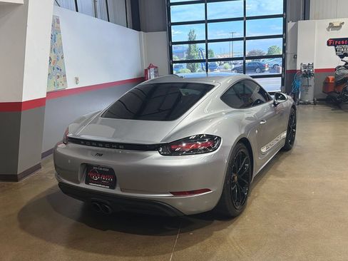 Used 2024 Porsche 718 Cayman RWD image 97
