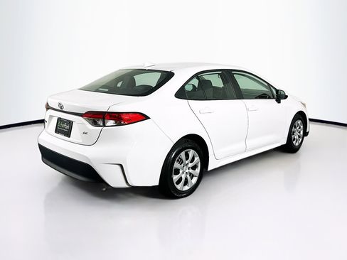 Used 2024 Toyota Corolla LE image 9