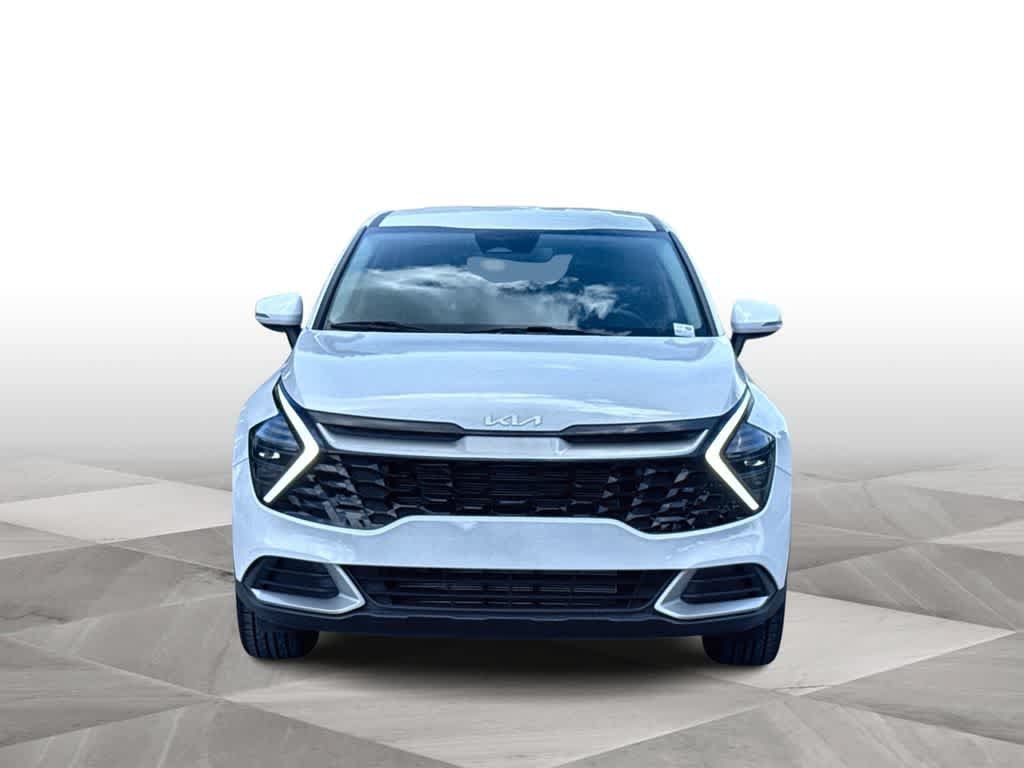 Certified 2025 Kia Sportage EX FWD image 3