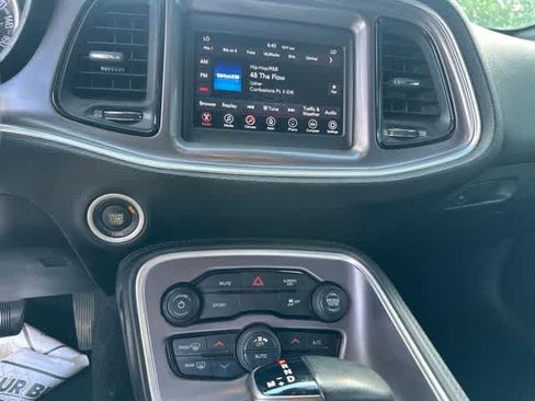 Certified 2019 Dodge Challenger SXT RWD image 10