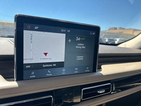 Used 2020 Lincoln Aviator Reserve w/ Equipment Group 202A AWD/4WD image 13