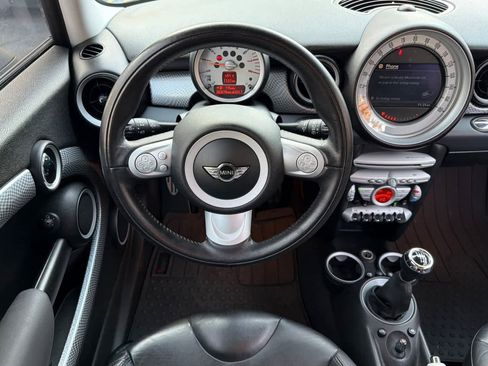 Used 2009 MINI Cooper Clubman S image 16