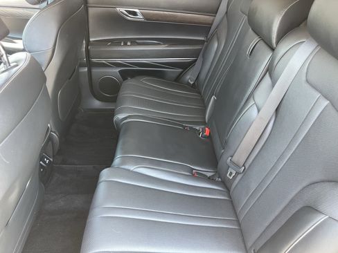 Used 2021 Genesis GV80 3.5T AWD/4WD image 17