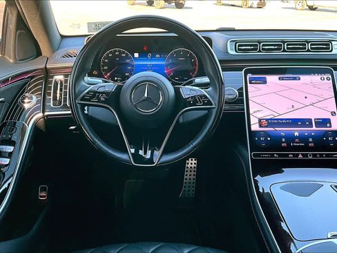 Used 2023 Mercedes-Benz S 580 4MATIC Sedan image 11