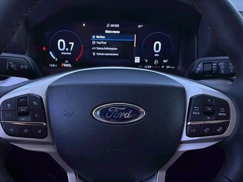 New 2026 Ford Explorer Active w/ Active Comfort Package RWD image 29