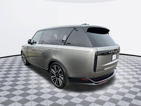 Used 2023 Land Rover Range Rover SE image 6