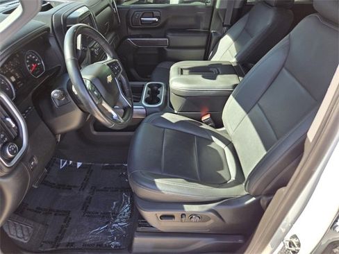 Certified 2021 Chevrolet Silverado 2500 LTZ w/ Z71 Chrome Sport Edition image 10