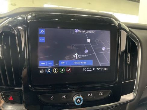 Used 2023 Chevrolet Traverse Premier w/ Redline Edition AWD/4WD image 18