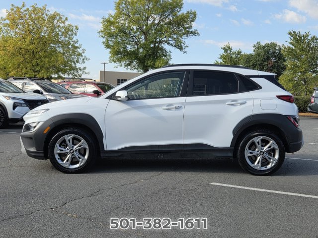 Used 2023 Hyundai Kona SEL AWD/4WD image 2