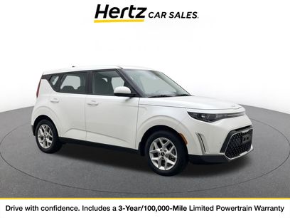 Used 2025 Kia Soul LX w/ LX Technology Package