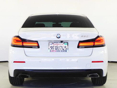 Used 2023 BMW 530i w/ Convenience Package RWD image 8