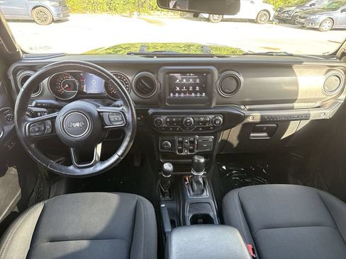 Used 2022 Jeep Wrangler Unlimited Sport AWD/4WD image 21