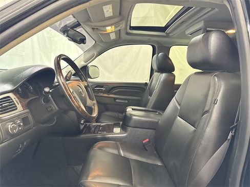 Used 2014 GMC Yukon Denali image 11