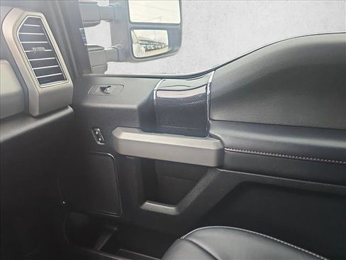 Used 2021 Ford F350 Platinum image 22
