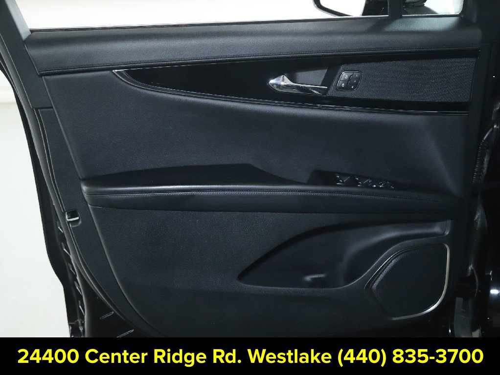 Certified 2023 Lincoln Nautilus AWD w/ Premium Package image 15