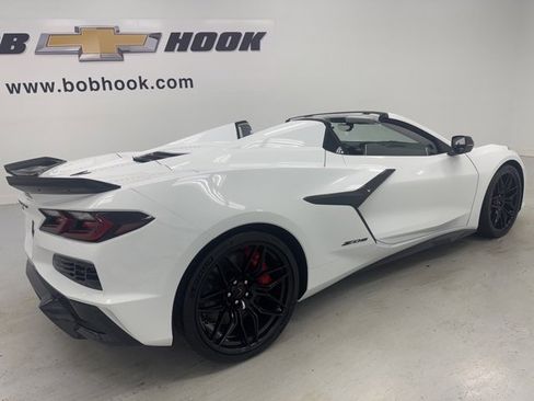 New 2025 Chevrolet Corvette Z06 image 13