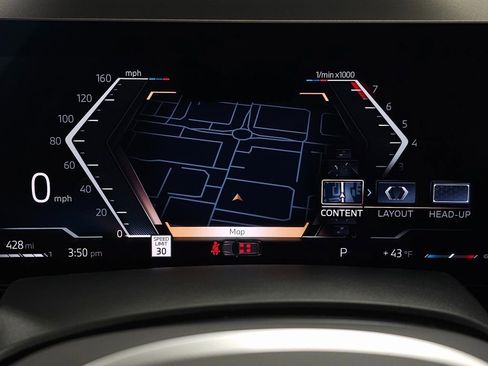 Used 2026 BMW X7 xDrive40i w/ M Sport Package image 24