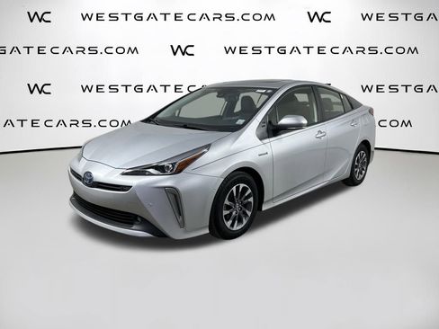 Used 2022 Toyota Prius XLE w/ Premium Convenience Package image 1