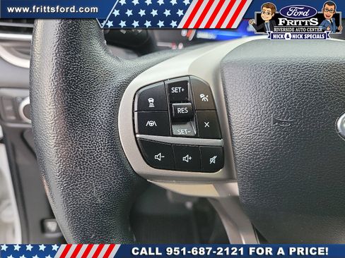 Certified 2022 Ford Explorer XLT w/ Equipment Group 202A image 6