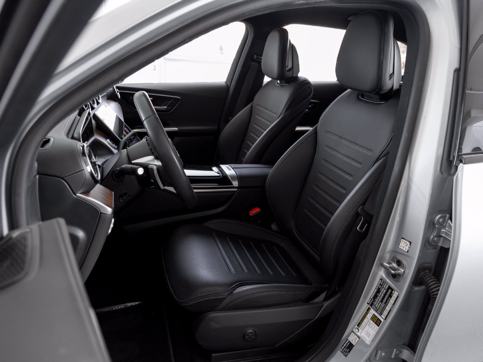Certified 2026 Mercedes-Benz GLC 300 image 10