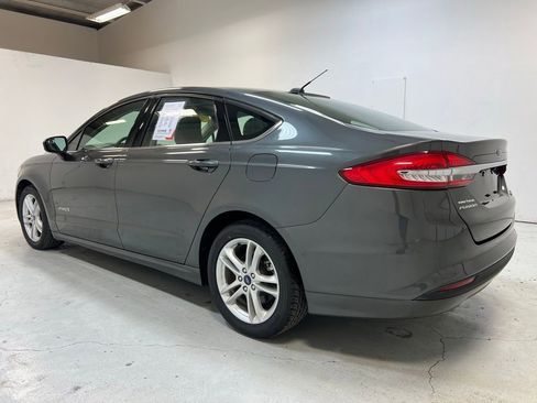 Used 2018 Ford Fusion S image 10