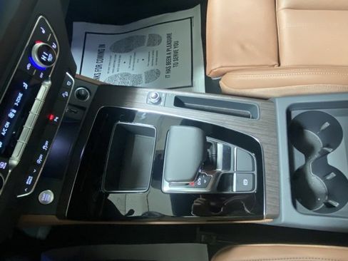 Used 2025 Audi Q5 2.0T Premium Plus image 23