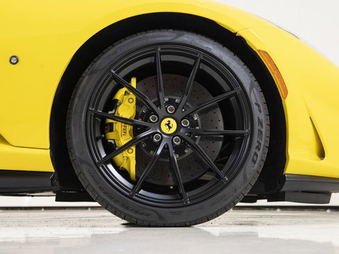 Certified 2019 Ferrari 812 Superfast RWD image 22