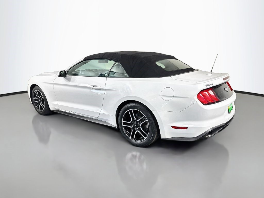 Used 2018 Ford Mustang Premium RWD image 7