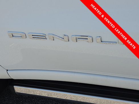Used 2024 GMC Sierra 1500 Denali w/ Denali Reserve Package AWD/4WD image 8