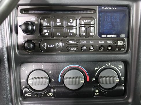 Used 2002 GMC Sierra 1500 4x4 Extended Cab image 16