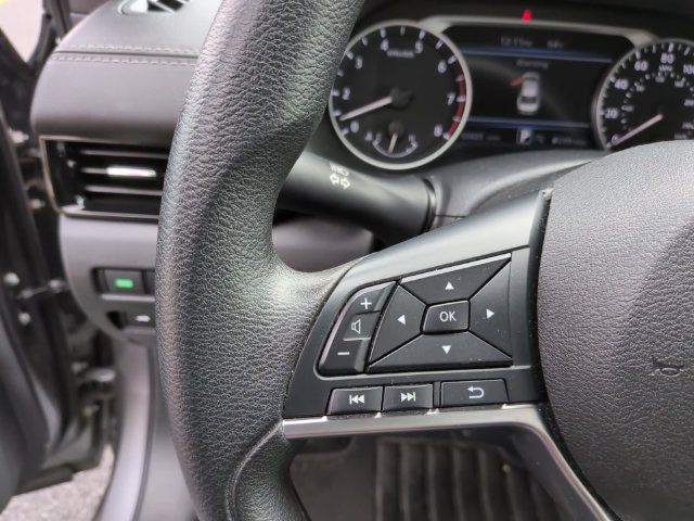 Used 2024 Nissan Sentra SV FWD image 16